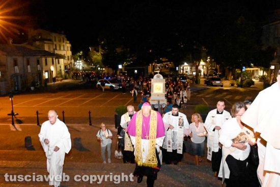 La processione con la sacra immagine della Madonna della Quercia - Lino Fumagalli