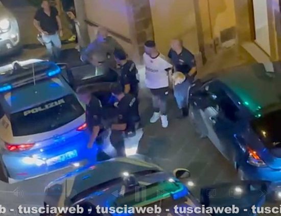 Nuovo blitz della polizia, cinque fermati in un b&b a Montefiascone