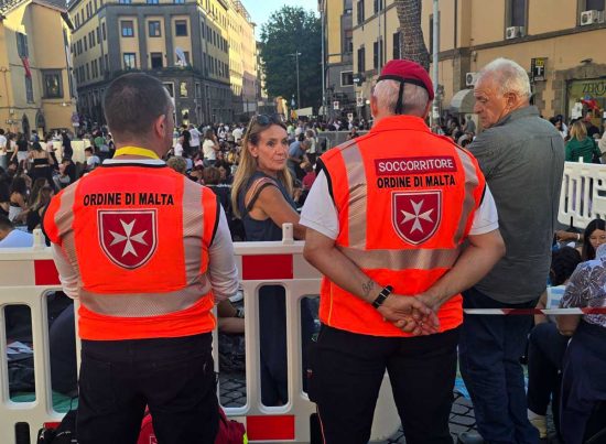 Viterbo - Santa Rosa - I volontari Cisom Tuscia e Siracusa in azione