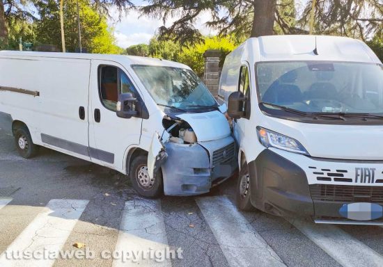 Viterbo - Incidente a viale Trieste