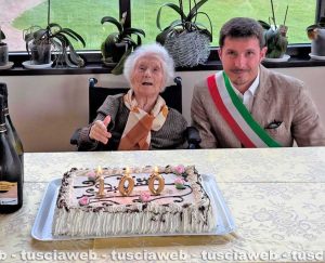 Sutri - La signora Emilia compie 100 anni