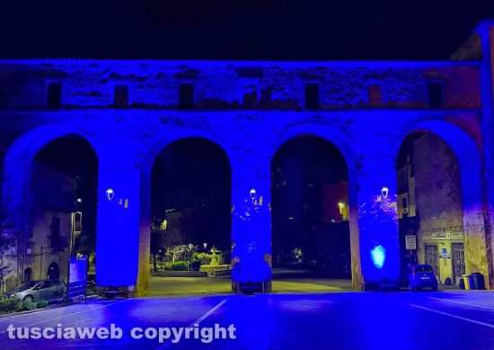 Farnese di notte