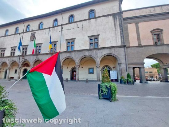 Viterbo - "Free Palestine" in piazza del Comune