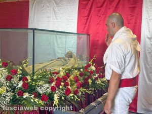 Viterbo - Il corpo incorrotto di Santa Rosa - La traslazione