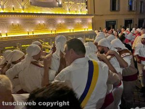 Trasporto della macchina di Santa Rosa - I facchini