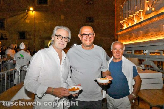 Viterbo - Santa Rosa - Mille persone per “Le penne sotto la macchina” - Il questore Luigi Silipo, Luigi Aspromonte e Vincenzo Fiorillo