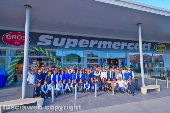 Civitavecchia - Inaugurato il nuovo punto vendita Dem