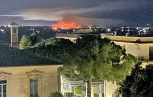 Tarquinia - Vasto incendio incendio a Sant’Agostino