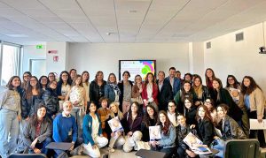 I partecipanti all'incontro "I primi 1000 giorni: la sostenibilità dell'allattamento nella Asl di Viterbo"