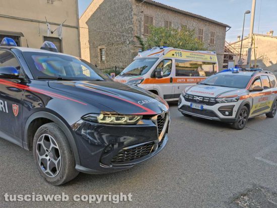 Montefiascone - Auto investe pedone in via Oreste Borghesi