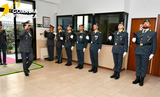 Viterbo - Guardia di finanza, il comandnate regionale del Lazio Mariano La Malfa in visita nella Tuscia