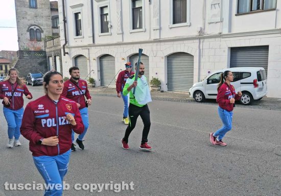 Montefiascone - La prova generale del passaggio della fiamma olimpica di Milano-Cortina 2026
