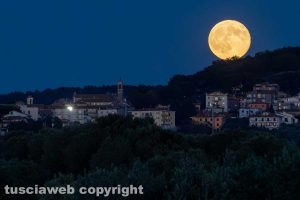 La superluna a Monte Romano