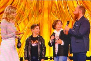 Canale 5 - Io Canto Family - I Montecolle con Michelle Hutzinger