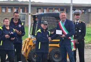 Tarquinia -L'inaugurazione della nuova mini pala meccanica multifunzione della protezione civile