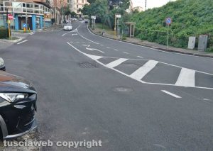 Viterbo - Segnaletica orizzontale in via Vicenza