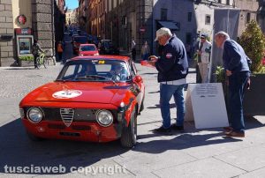 Viterbo - La Modena Cento ore attraversa il centro
