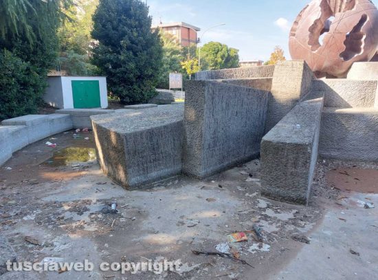 Fontanasfera del Murialdo nel degrado