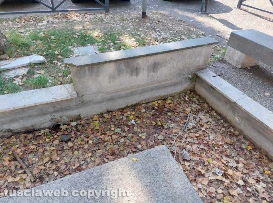 La fontana a cerchi di Valle Faul senza acqua
