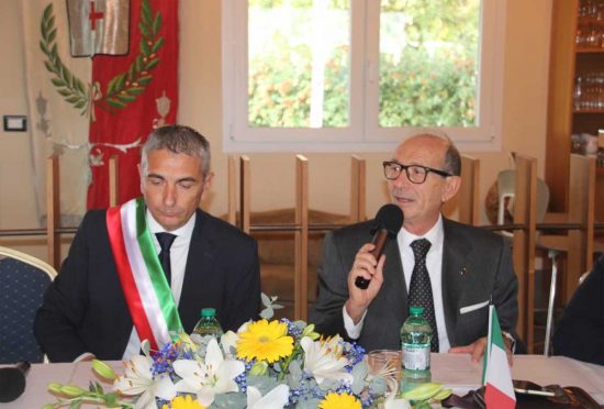 Giuseppe Ciucci, Sindaco di Farnese e Giuseppe Valerio, Vicepresidente nazionale AICCRE 