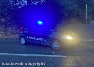 Un'auto dei carabinieri