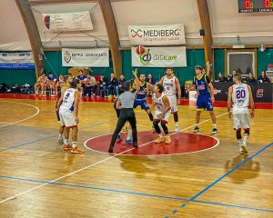 Stella Azzurra contro Carver