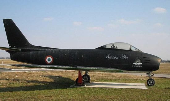 Un F-86