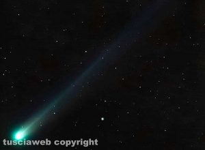 La cometa A6 nel cielo
