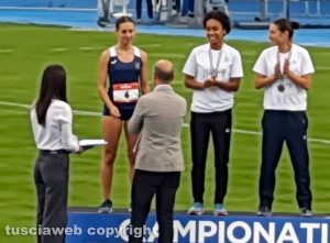 Viareggio - La premiazione - Matilde Casini campionessa d'Italia negli 80 metri cadetti