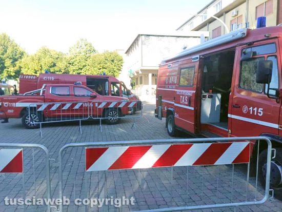 Uomo scomparso a Calcata - I vigili del fuoco in azione