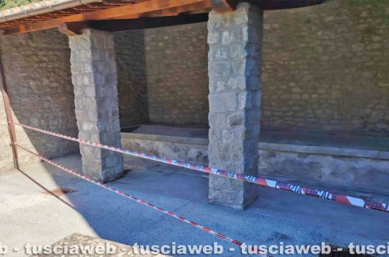 Viterbo - Sgomberato il lavatoio a via Signorelli