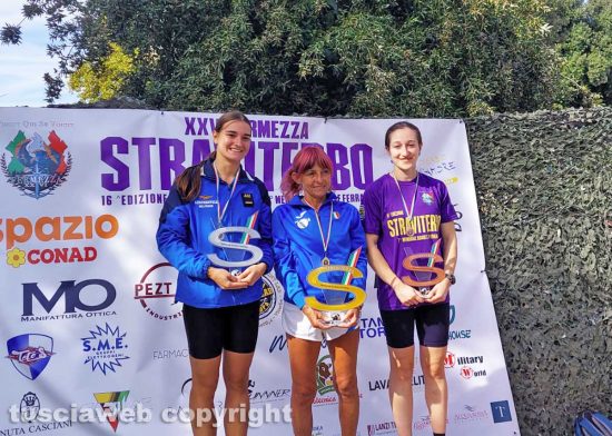 StraViterbo 2020 - Il podio femminile - Gilda Maria Arceri, Marcella Municchi e Angelica Marino