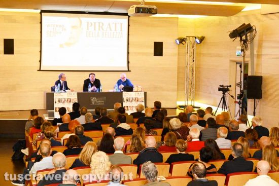 Viterbo - Il filosofo Gino Roncaglia ai Pirati della Bellezza