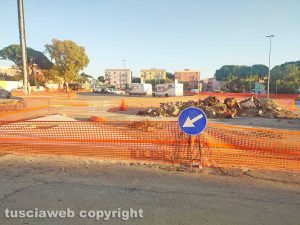 I lavori al parcheggio davanti al tribunale di Civitavecchia