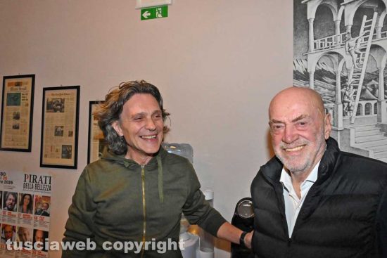 Toni Capuozzo nella redazione di Tusciaweb con Daniele Camilli