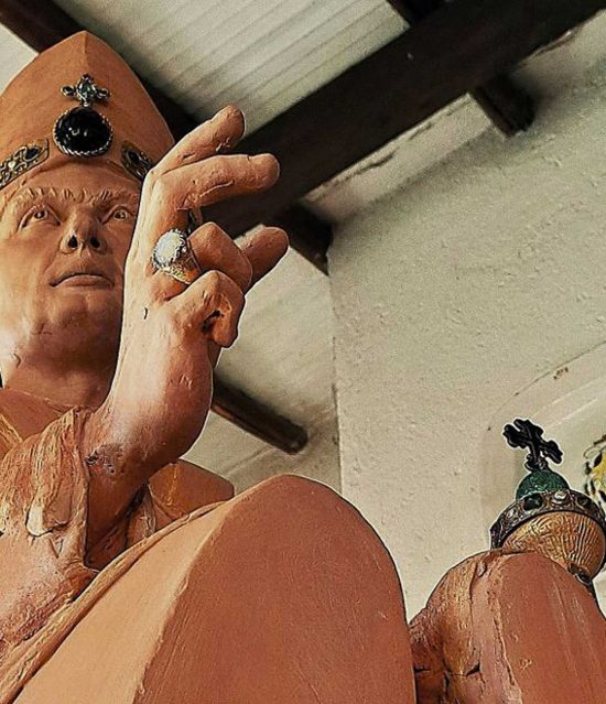 L'opera "Eco del Sacro" dello scultore-orafo Francesco Maria Capotosti L'opera "Eco del Sacro" dello scultore-orafo Francesco Maria Capotosti 