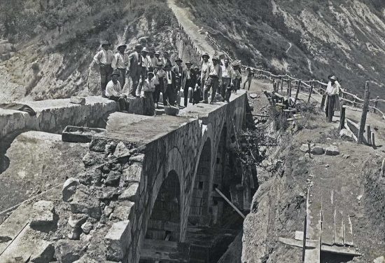 La realizzazione del ponte di Civita di Bagnoregio