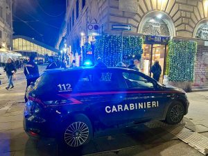 Roma - Carabinieri - Controlli contro borseggi e furti
