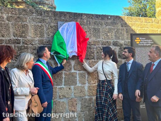 Civita Castellana - Intitolazione della piazzetta del Forte San Gallo ad Alessio Paternesi