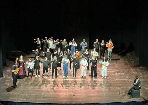 La compagnia di teatro integrato Alice dell'istituto Orioli