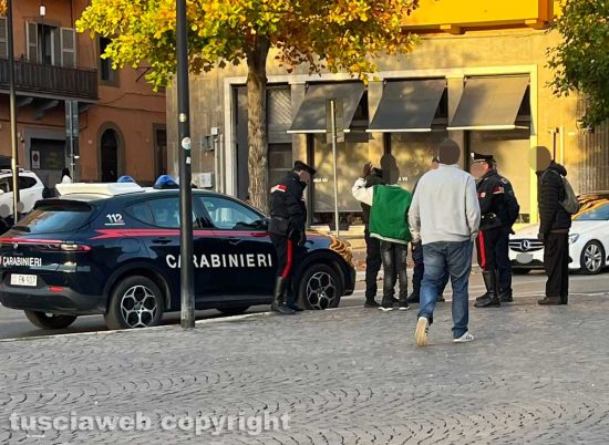 Viterbo - Carabinieri e polizia locale al Sacrario