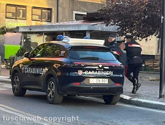 Viterbo - Carabinieri e polizia locale al Sacrario