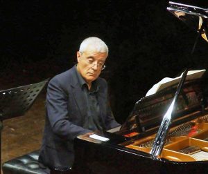 Il pianista Marco Vincenzi
