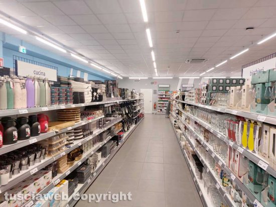 Viterbo - Inaugurato al Poggino lo store Action