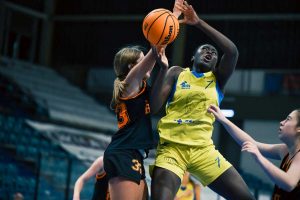 Sport - Basket - Domus Mulieris - Britney Imuentinyan