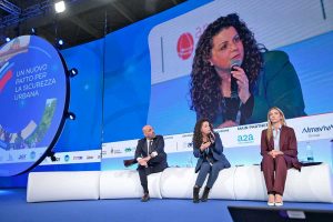 La sindaca Chiara Frontini a BolognaFiere per l'assemblea dell'Anci