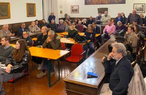 Vignanello - L'assemblea contro la discarica di scorie nucleari nella Tuscia