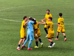 Sport - Viterbo - L'esultanza della Viterbese