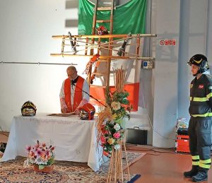 Civitavecchia - I vigili del fuoco festeggiano Santa Barbara