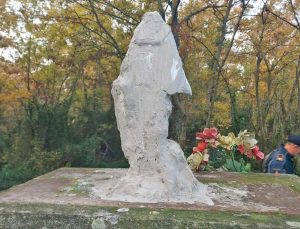 Tuscania - Vandalizzata la statua della Madonna del Poggio